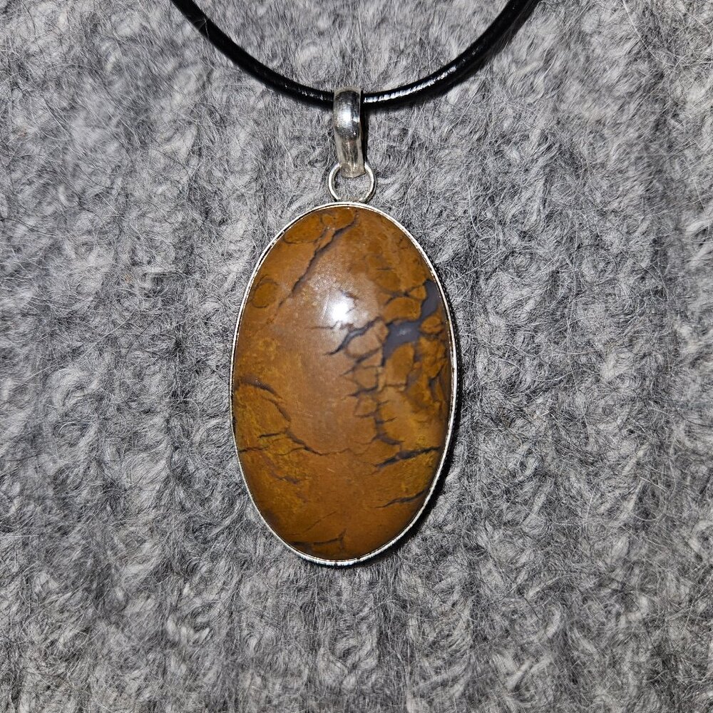 Maligano jasper, gemstone oval, pendant necklace, silver plate, black cord, new